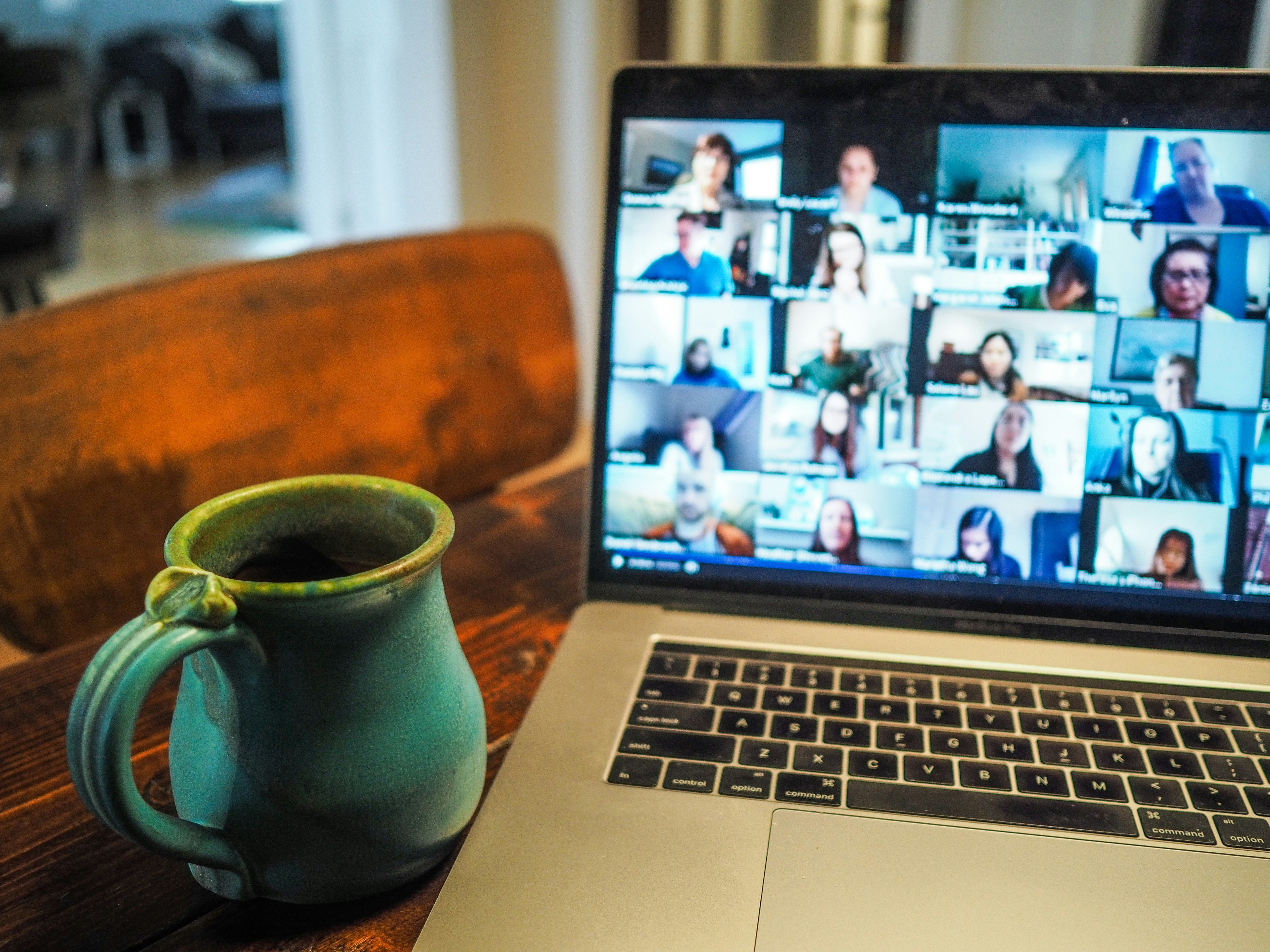 Webinar Solutions: conhecimento que gera resultados!